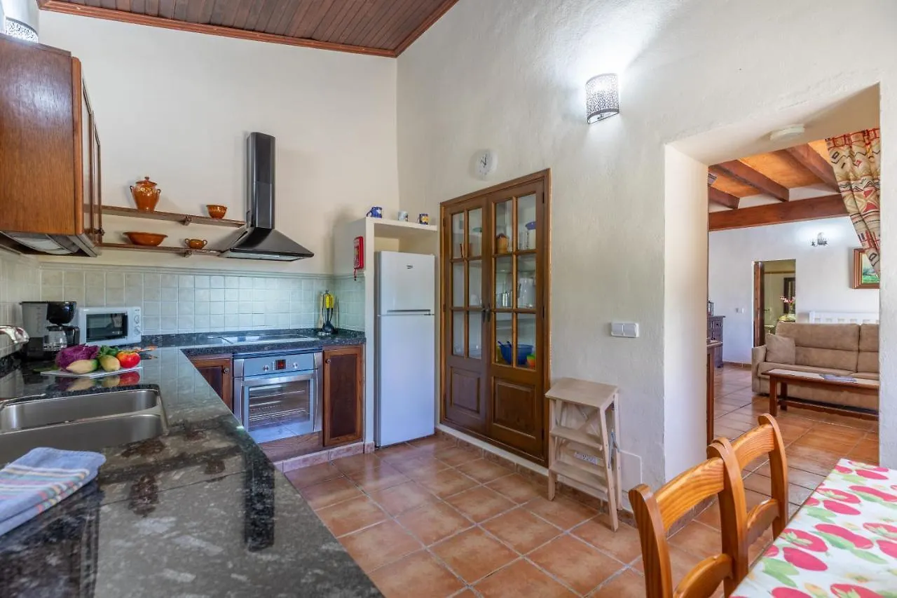 Alcudia - 38363 Mallorca אלקודיה